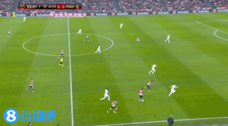 曝利拉德已结束雄鹿生涯！管理层正式启动交易，字母哥考虑离队