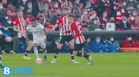 孙兴慜热刺生涯经典瞬间：斩英超金靴&普斯卡什奖、欧联圆梦