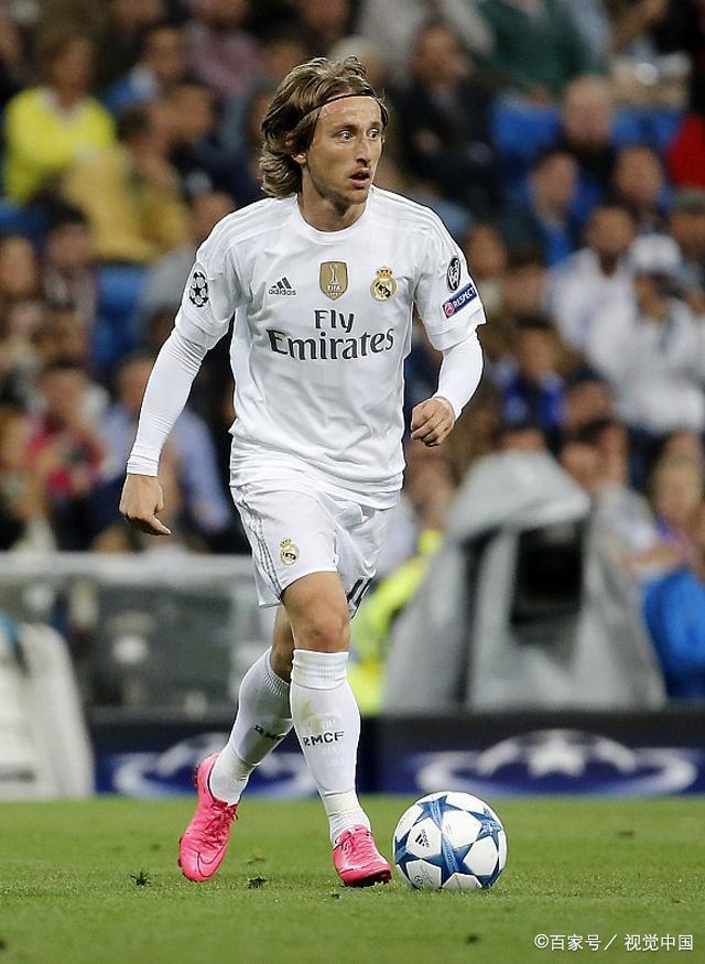 意甲西甲齐变天！AC米兰1-0登顶，巴萨3-1反超皇马，尤文终结2连平，马竞7连胜