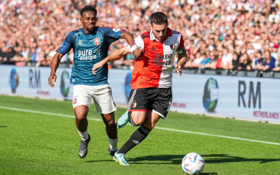 宫进攻更加 宫进攻更加