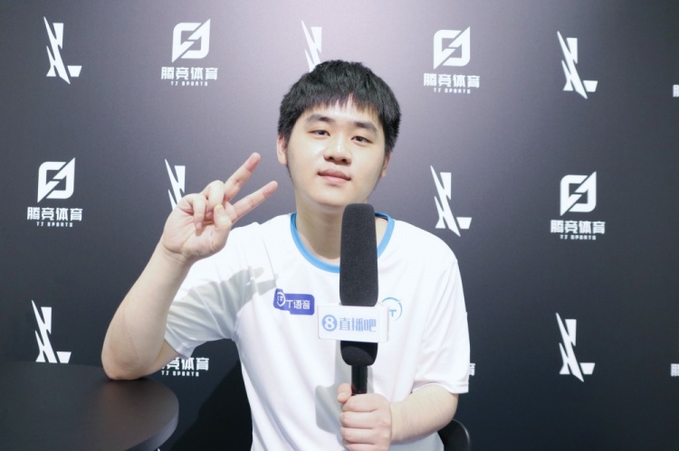 也着重探讨 也着重探讨